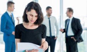 Read more about the article How Leadership Changes When Transparency Becomes Non-Negotiable